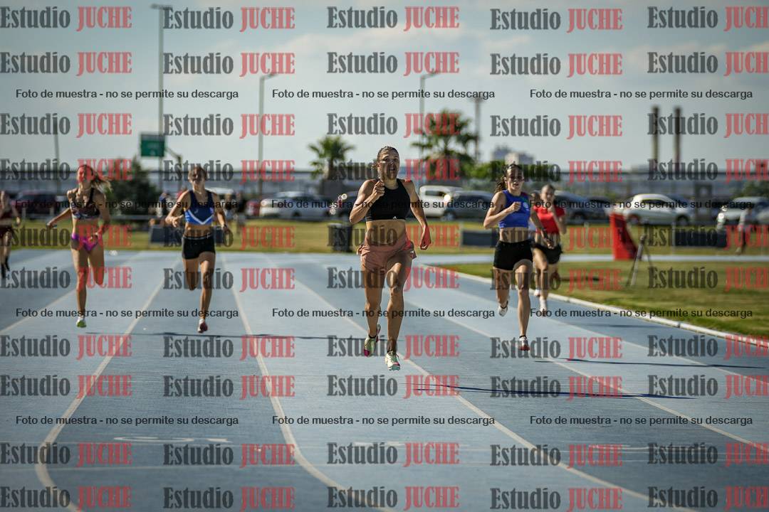 Fotos de los 400 m llanos de mujeres