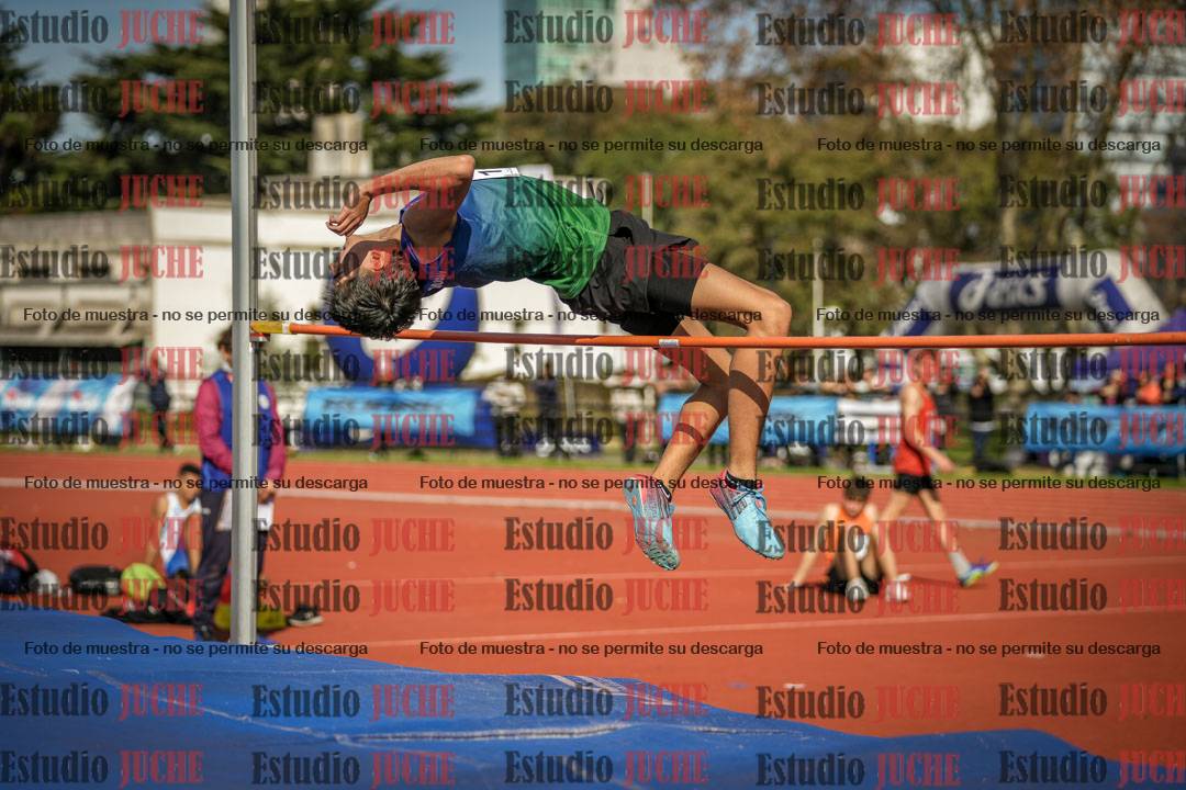 Fotos del salto en alto de varones