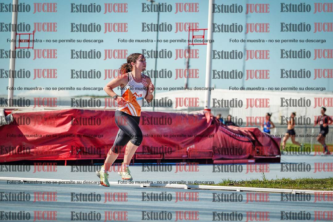 Fotos de los 5000 m llanos de mujeres y varones