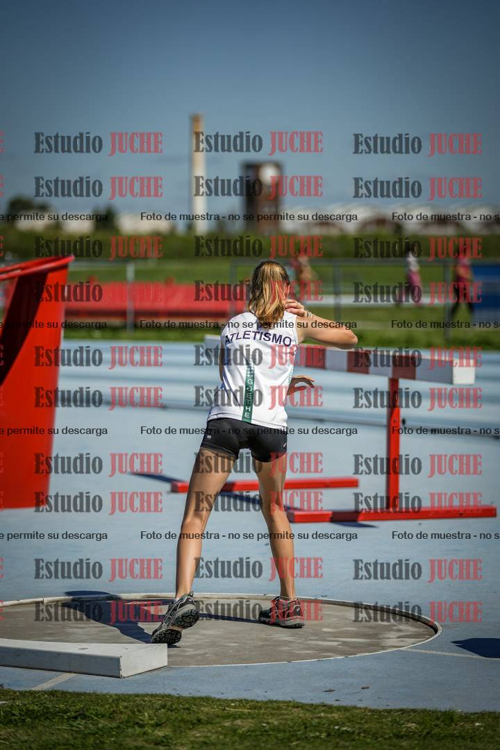 Fotos del lanzamiento de bala de mujeres - U14