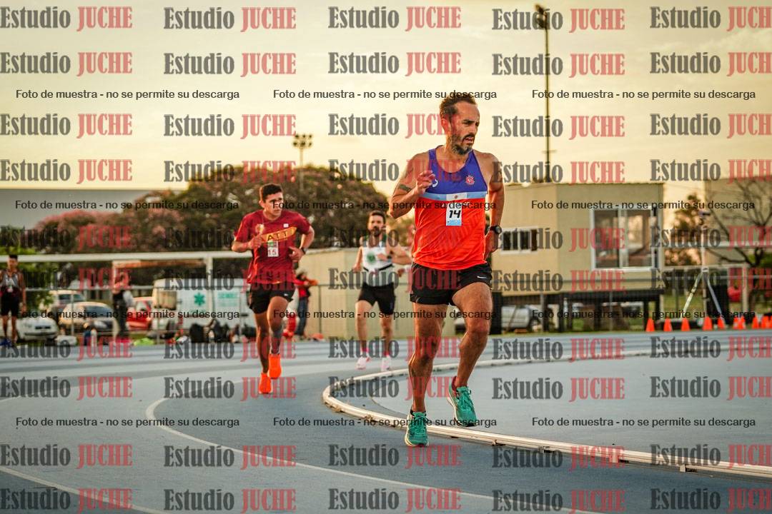 Fotos de los 3000 m llanos de varones
