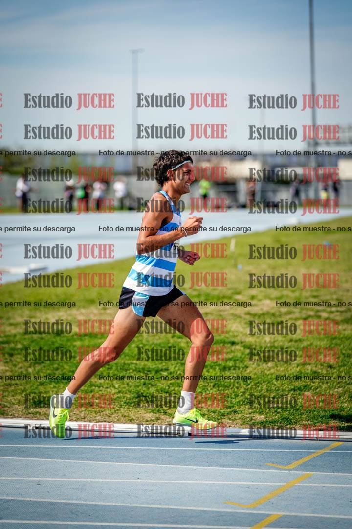 Fotos de los 3000 m llanos de varones