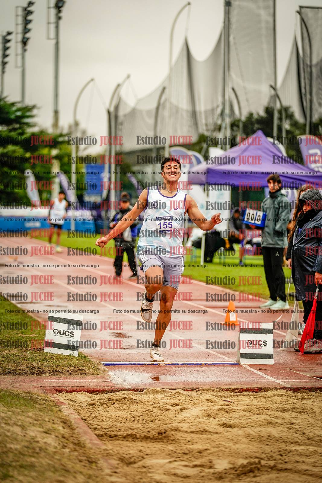 Fotos del salto en largo de varones - decatlón 2