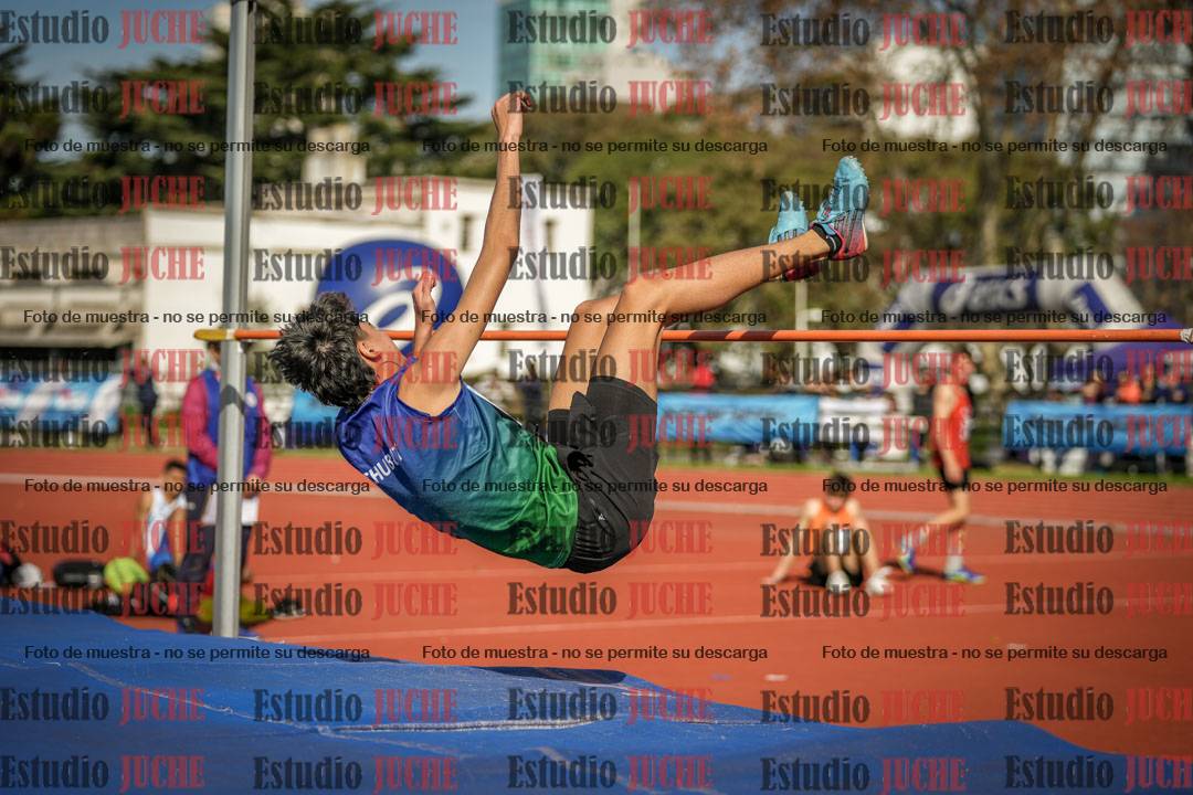Fotos del salto en alto de varones