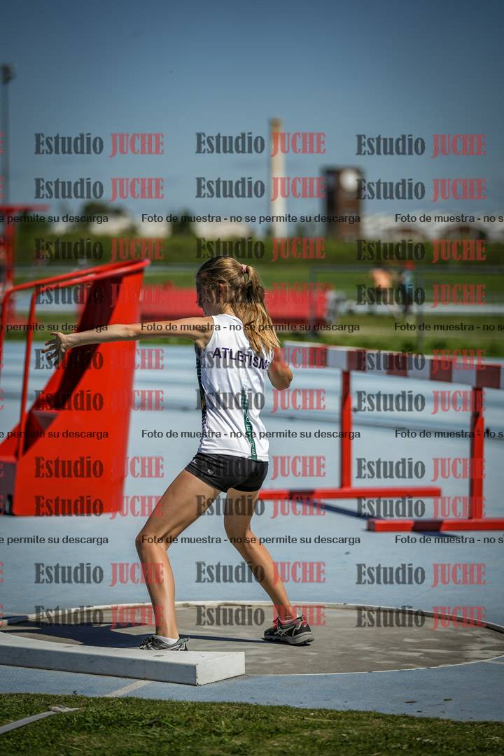 Fotos del lanzamiento de bala de mujeres - U14