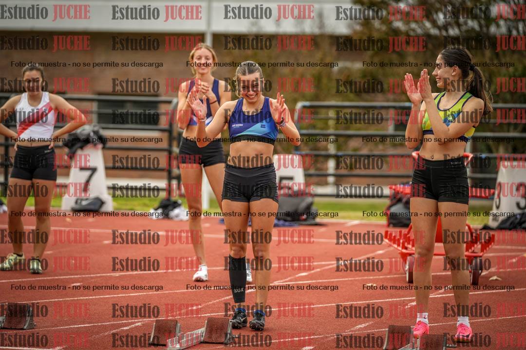 Fotos de los 100 m llanos de mujeres - FINAL