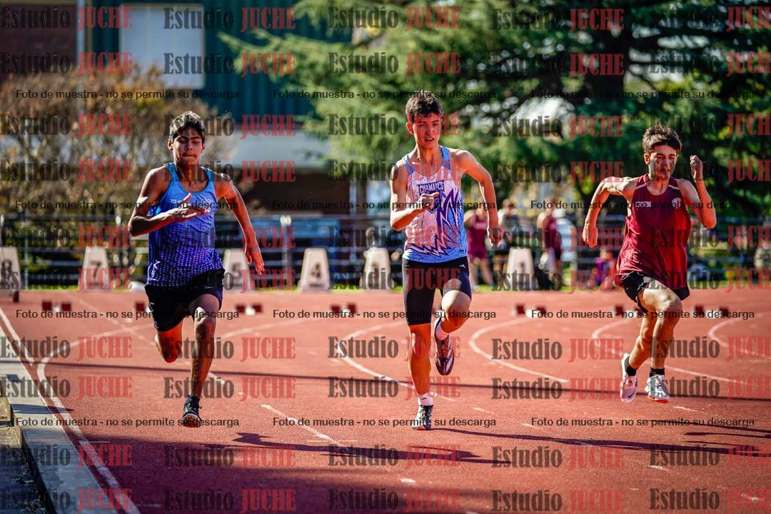 Fotos de los 100 m llanos de varones