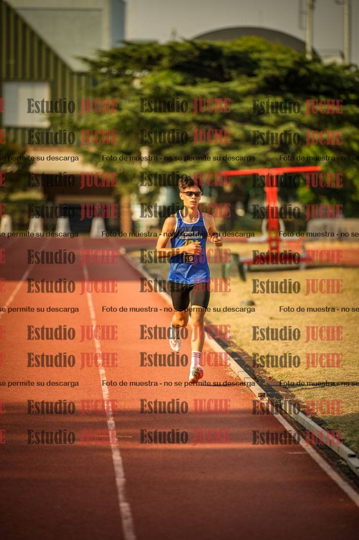 Fotos de los 1500 m llanos de varones