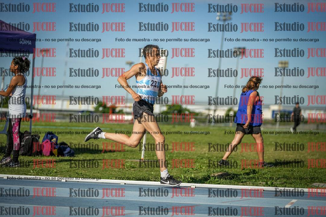Fotos de los 1500 m llanos de varones