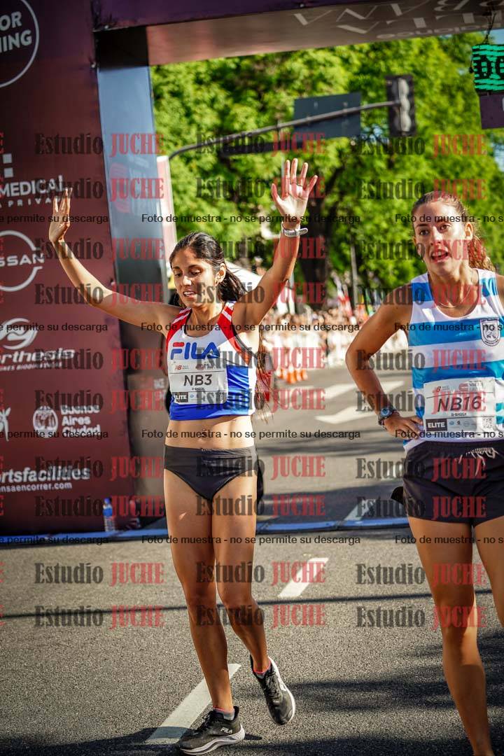 Fotos de la llegada - categoría ÉLITE FEMENINA