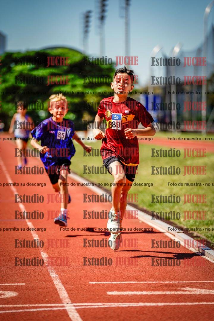 Fotos de los 1000 m llanos de varones