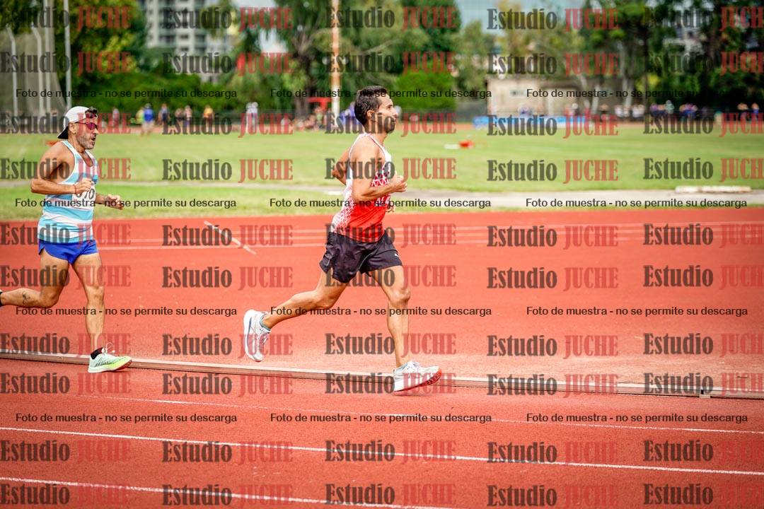 Fotos de los 3000 m llanos de varones