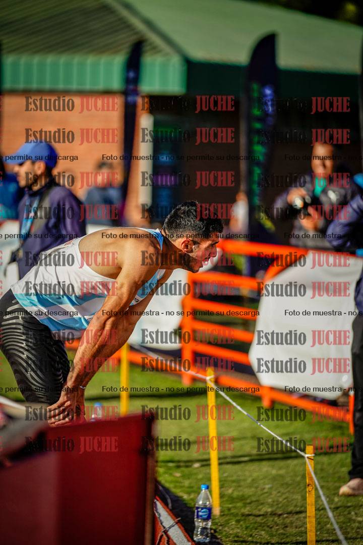 Fotos de algunos extras y podios del día 2