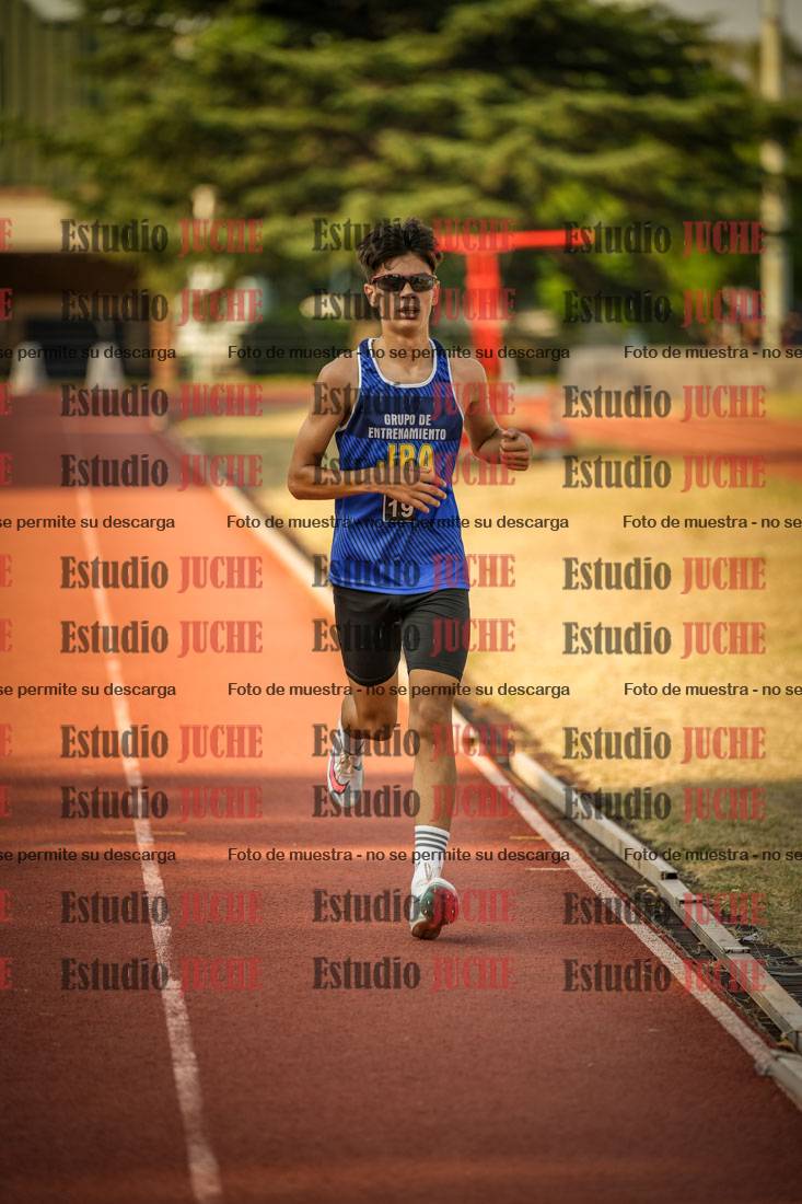 Fotos de los 1500 m llanos de varones