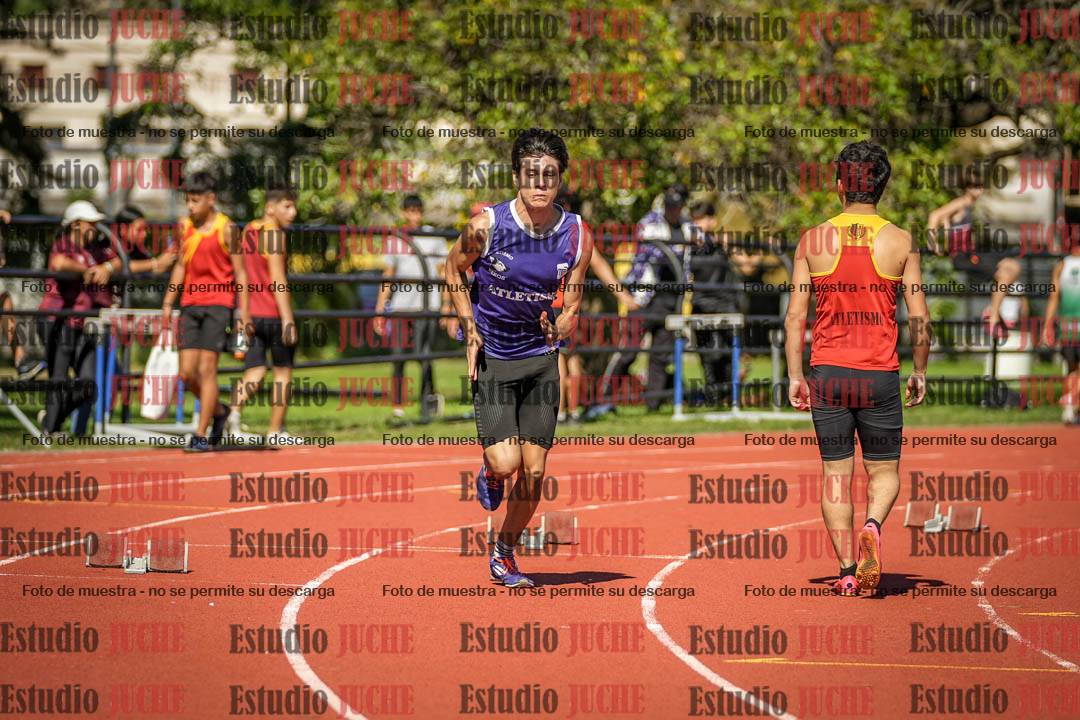 Fotos de los 200 m llanos de varones