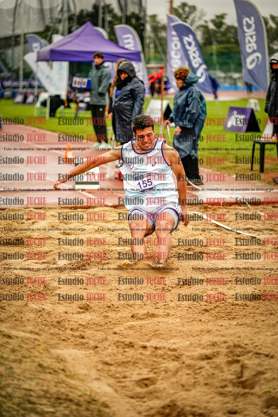 Fotos del salto en largo de varones - decatlón 2