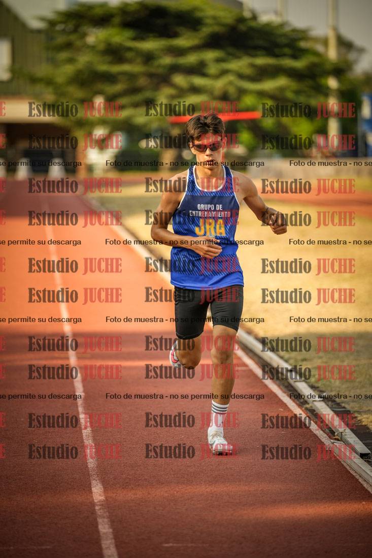Fotos de los 1500 m llanos de varones