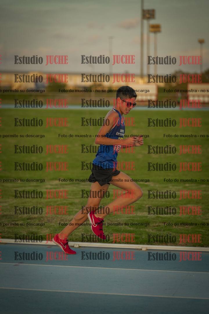 Fotos de los 3000 m llanos de varones