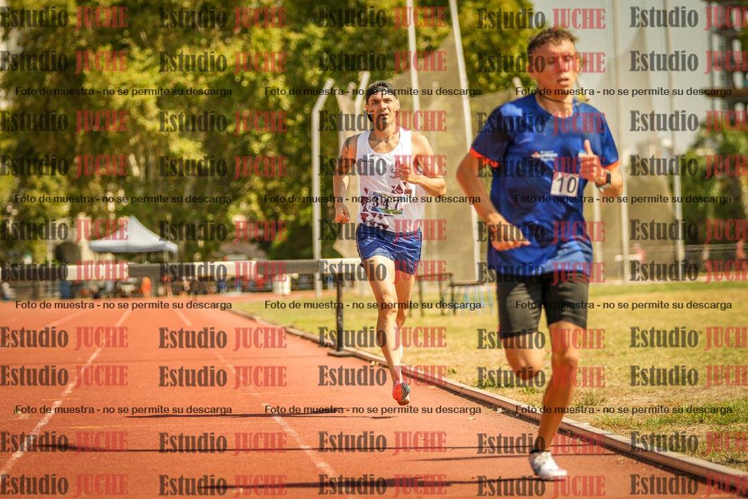 Fotos de los 3000 m con obstáculos de varones