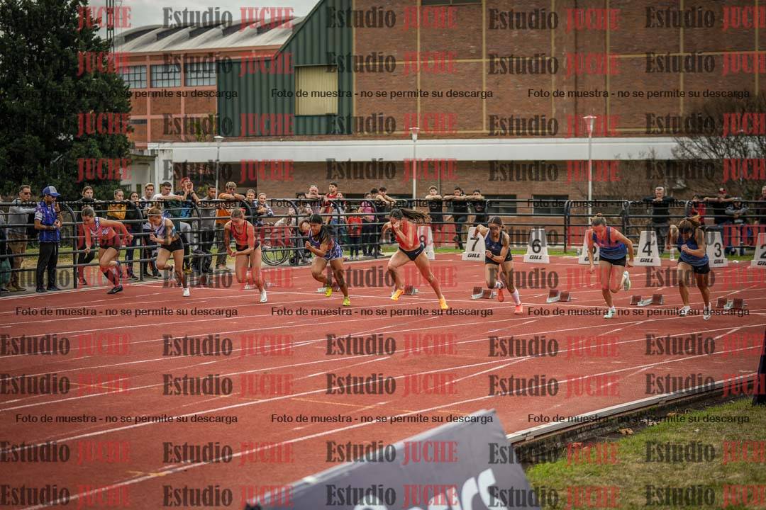 Fotos de los 100 m llanos de mujeres - FINAL