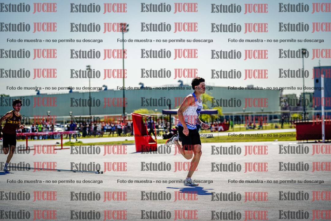 Fotos de los 400 m llanos de varones