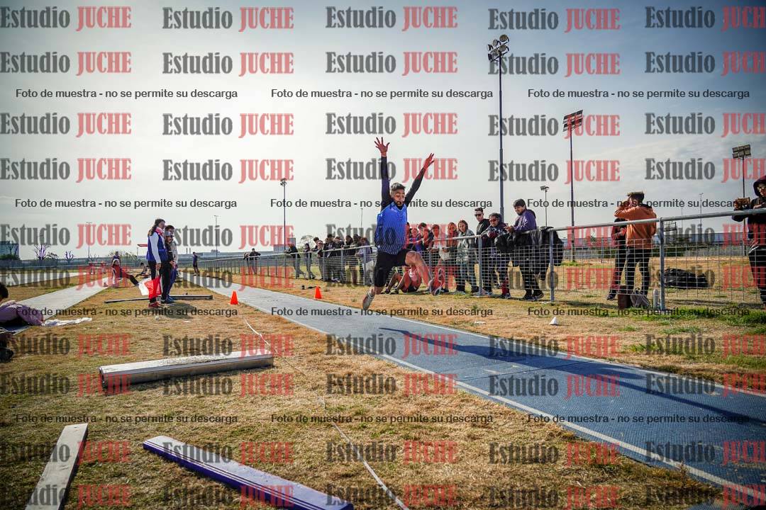 Fotos del salto triple de varones