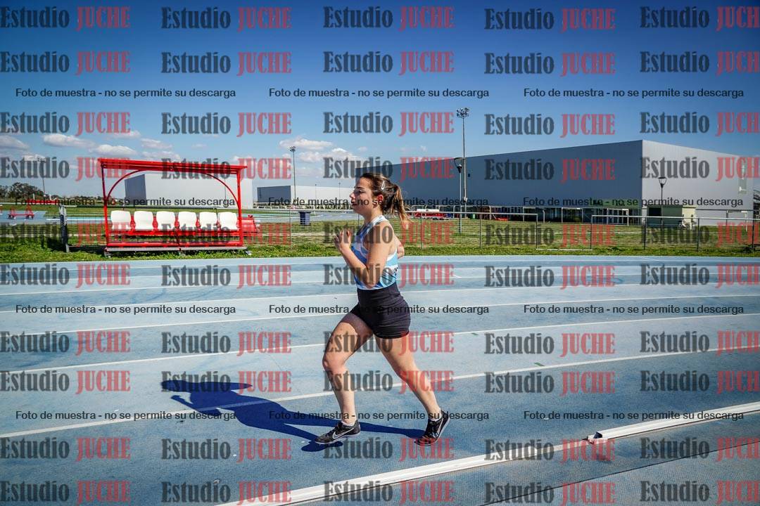 Fotos de los 5000 m llanos de mujeres y varones