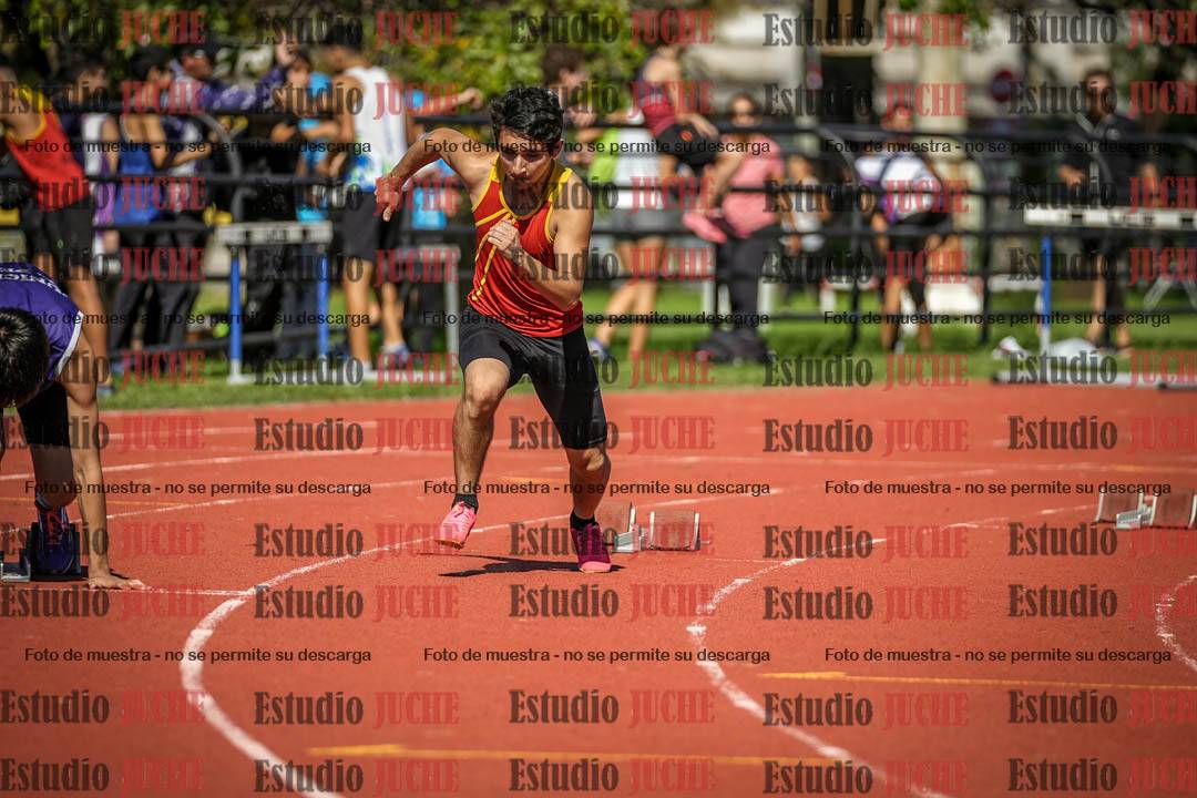 Fotos de los 200 m llanos de varones