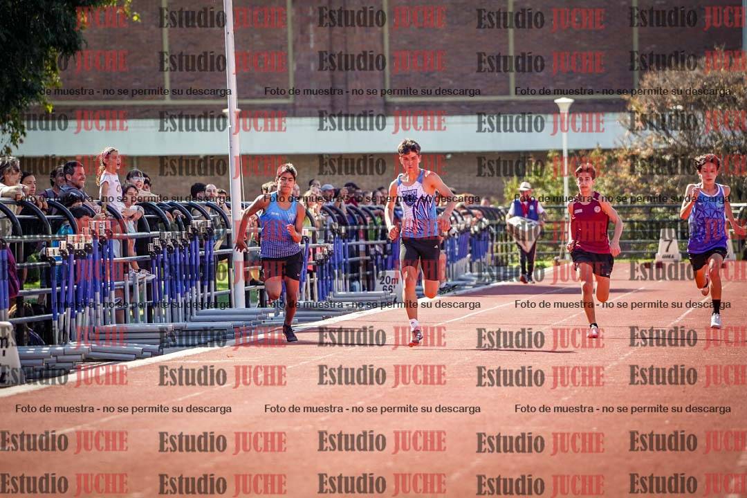 Fotos de los 100 m llanos de varones