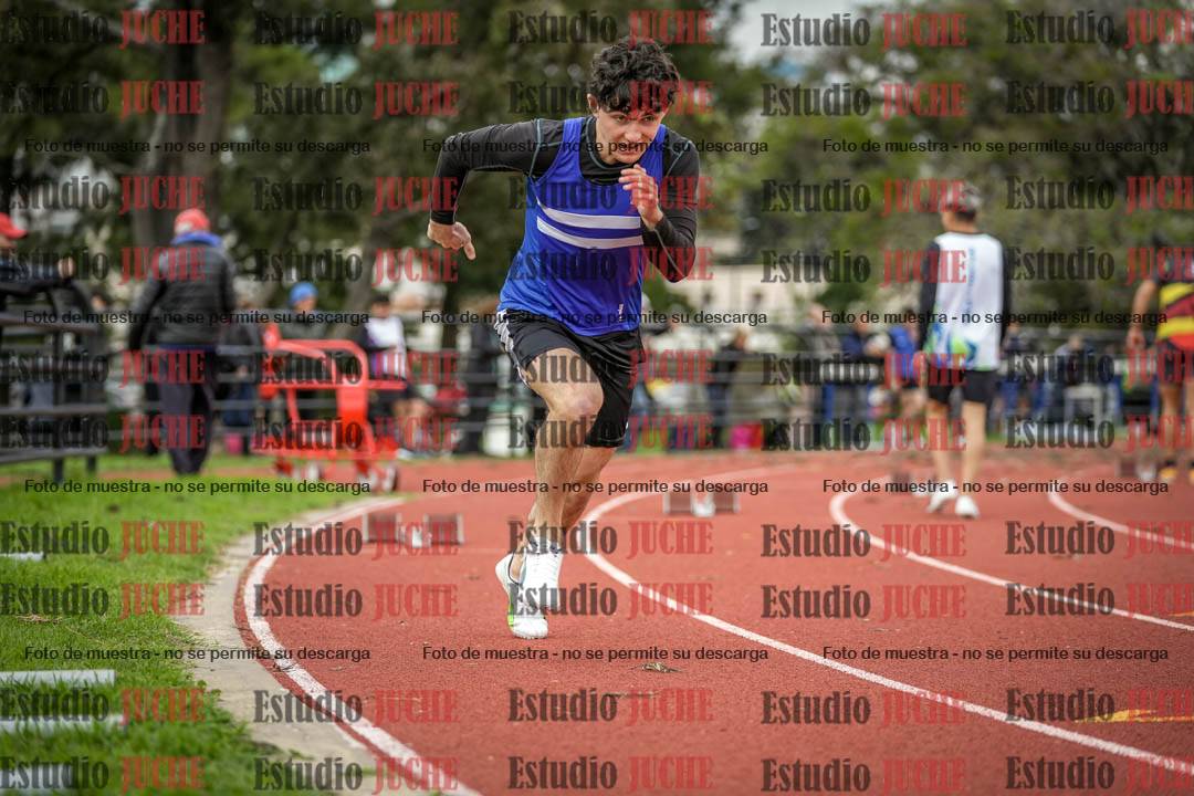 Fotos de los 200 m llanos de varones