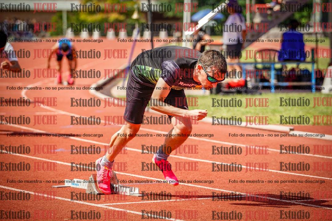 Fotos de los 400 m llanos de varones