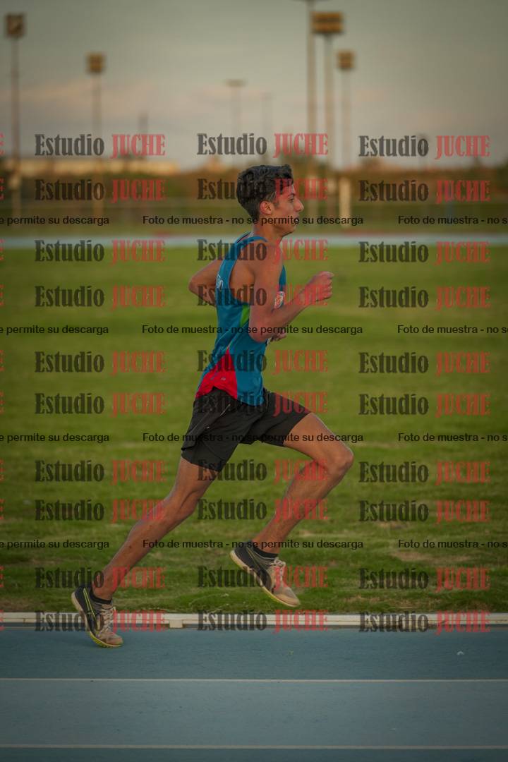 Fotos de los 3000 m llanos de varones
