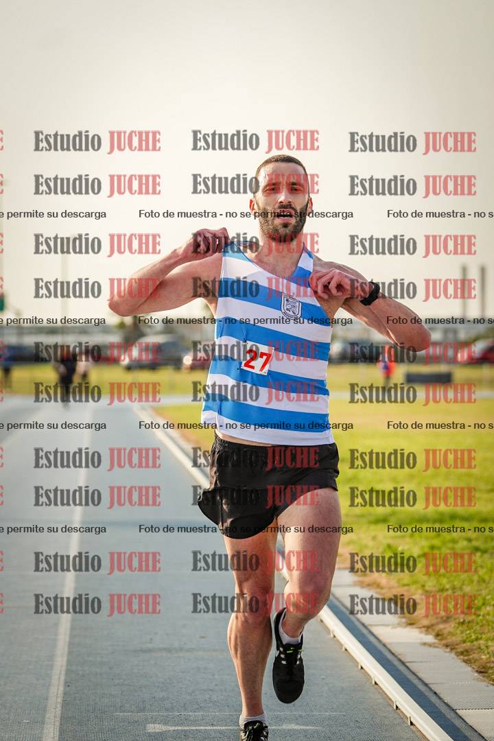 Fotos de los 3000 m llanos de varones