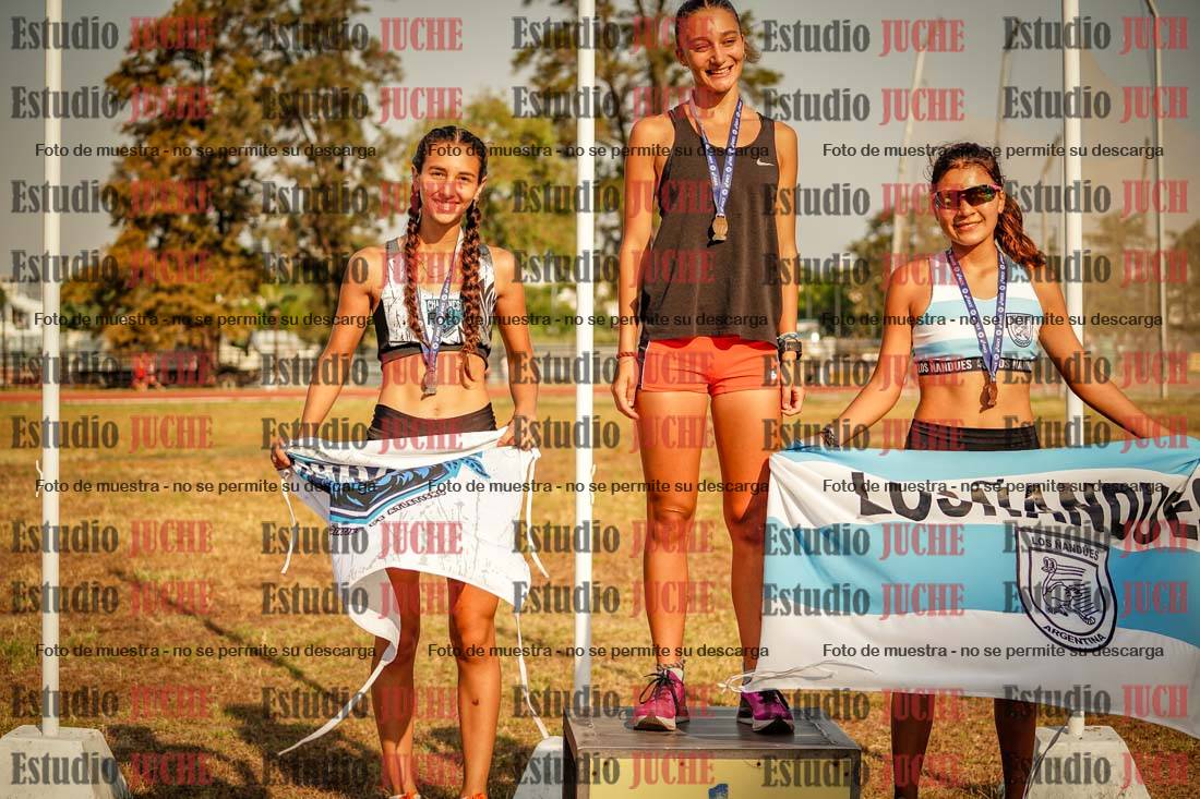 Fotos de algunos podios y extras del torneo