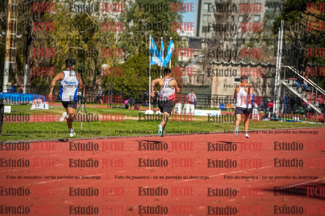 Fotos de los 200 m llanos de varones