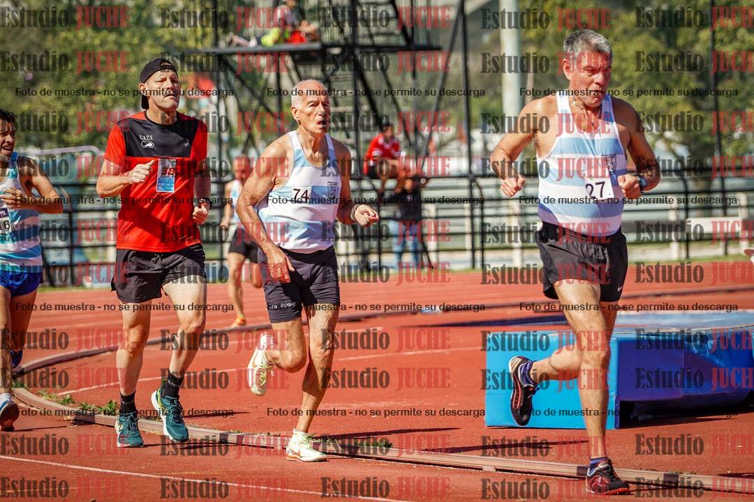 Fotos de los 1500 m llanos de varones