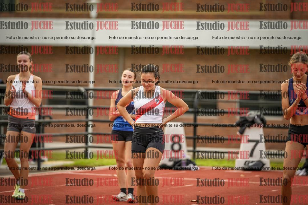 Fotos de los 100 m llanos de mujeres - FINAL