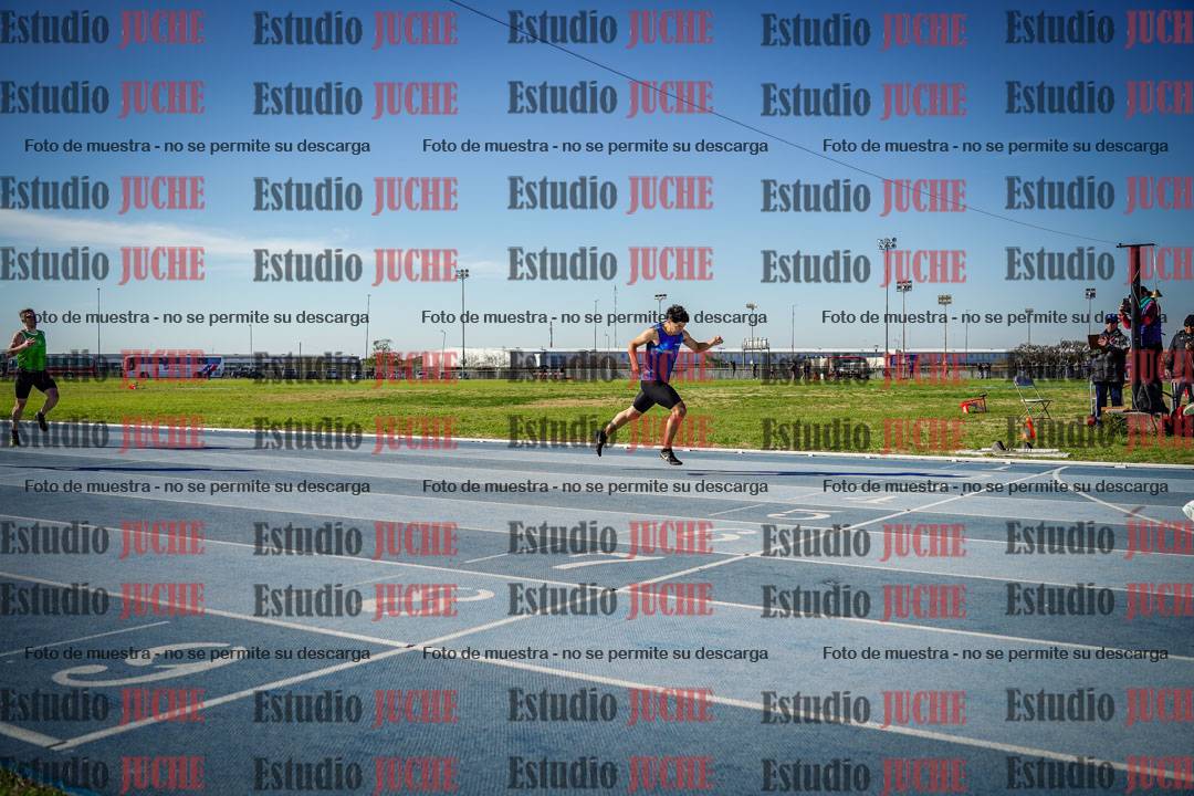 Fotos de los 400 m llanos de varones