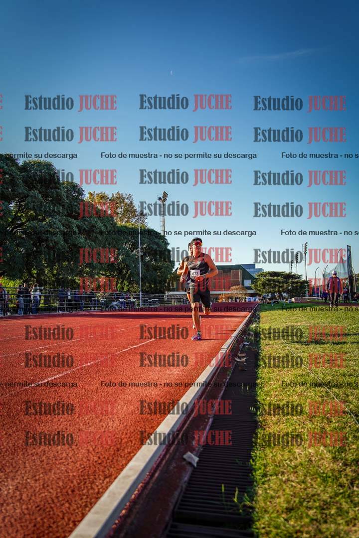 Fotos de los 3000 m llanos de varones