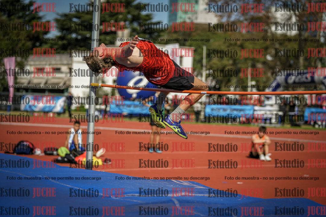 Fotos del salto en alto de varones