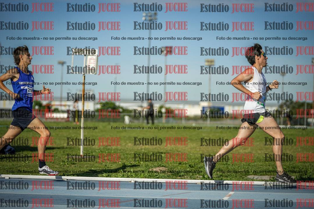 Fotos de los 1500 m llanos de varones