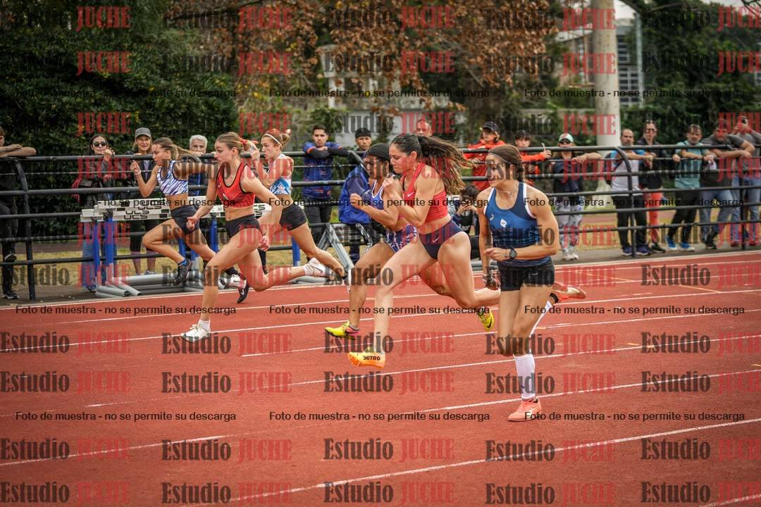 Fotos de los 100 m llanos de mujeres - FINAL