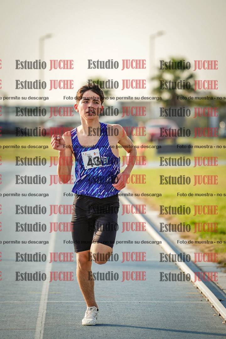 Fotos de los 3000 m llanos de varones