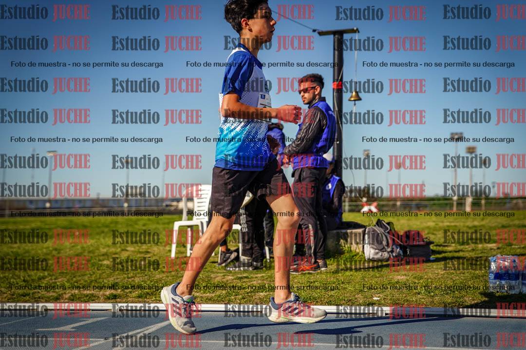 Fotos de los 2000 m llanos de varones