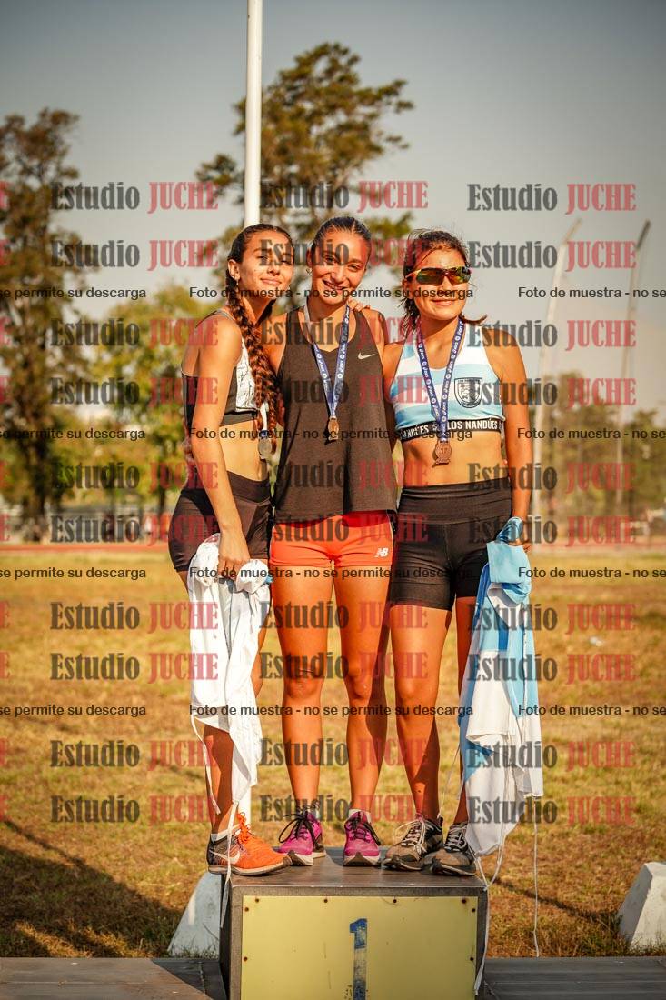 Fotos de algunos podios y extras del torneo