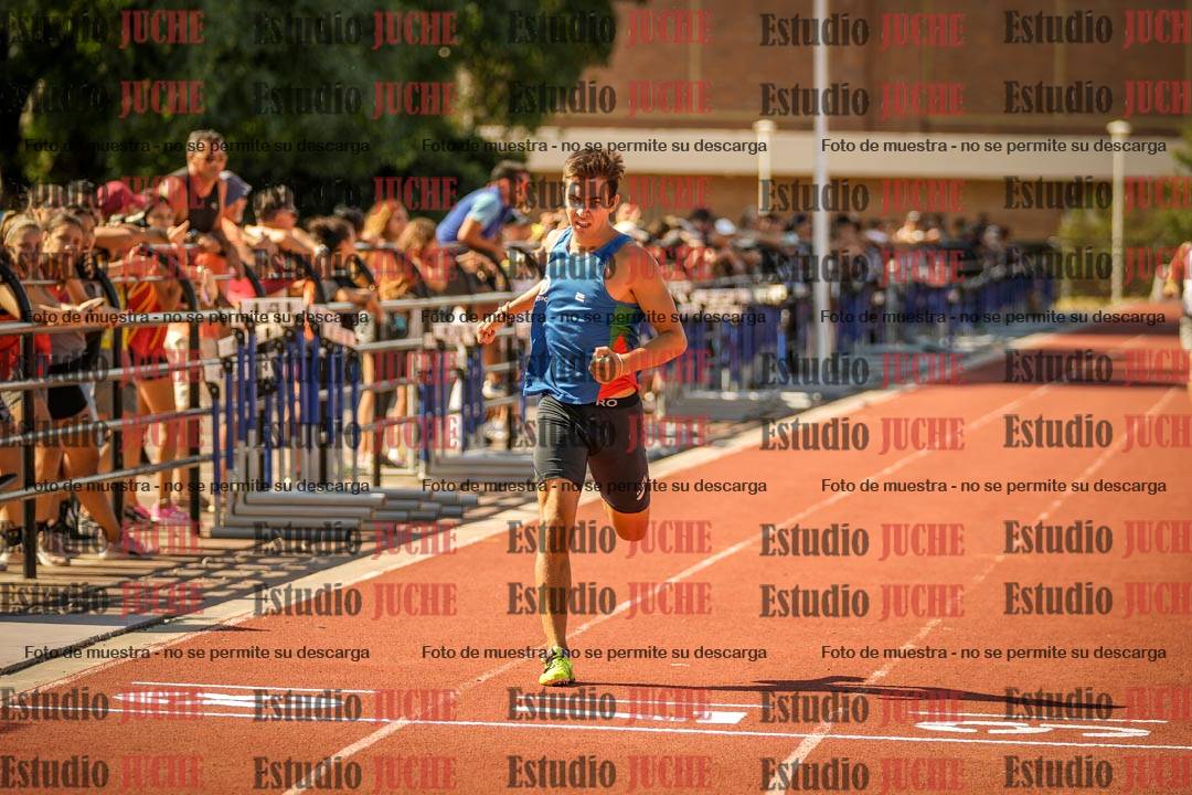 Fotos de los 400 m llanos de varones