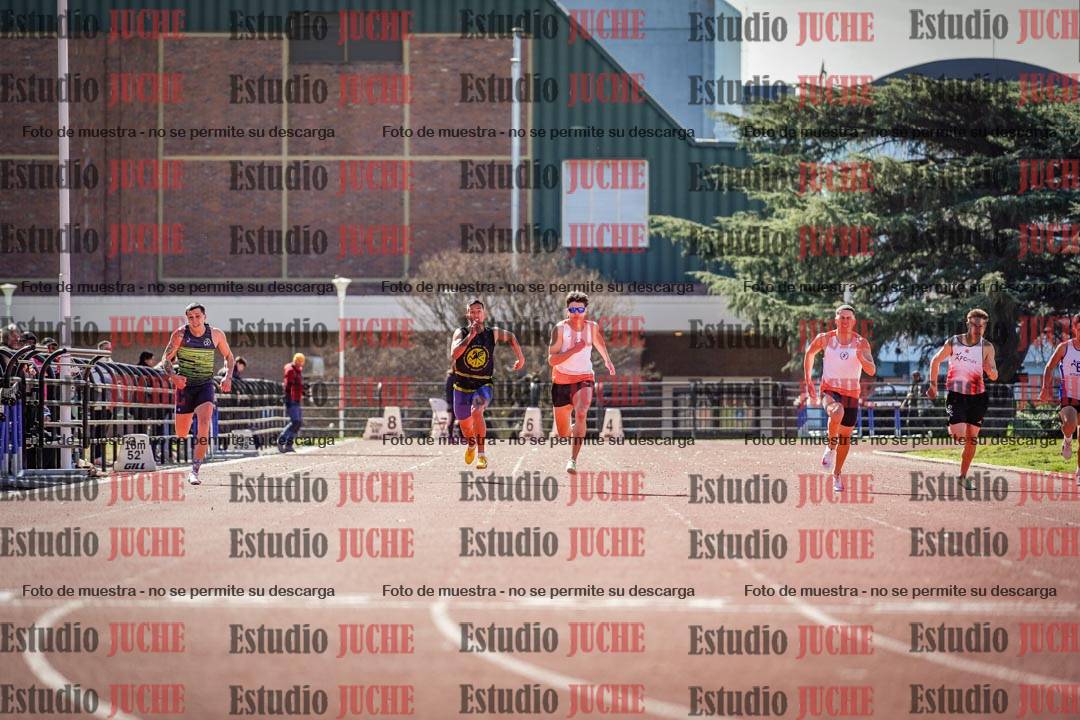 Fotos de los 200 m llanos de varones