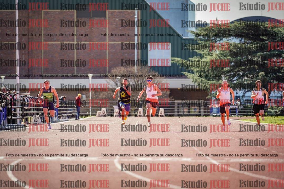 Fotos de los 200 m llanos de varones