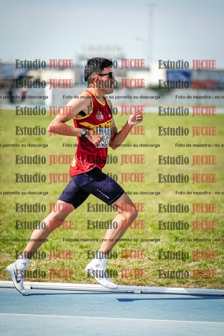 Fotos de los 3000 m llanos de varones