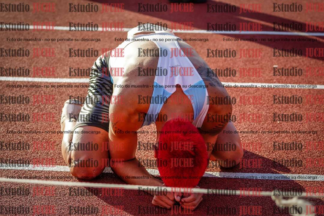 Fotos de algunos extras y podios del día 2